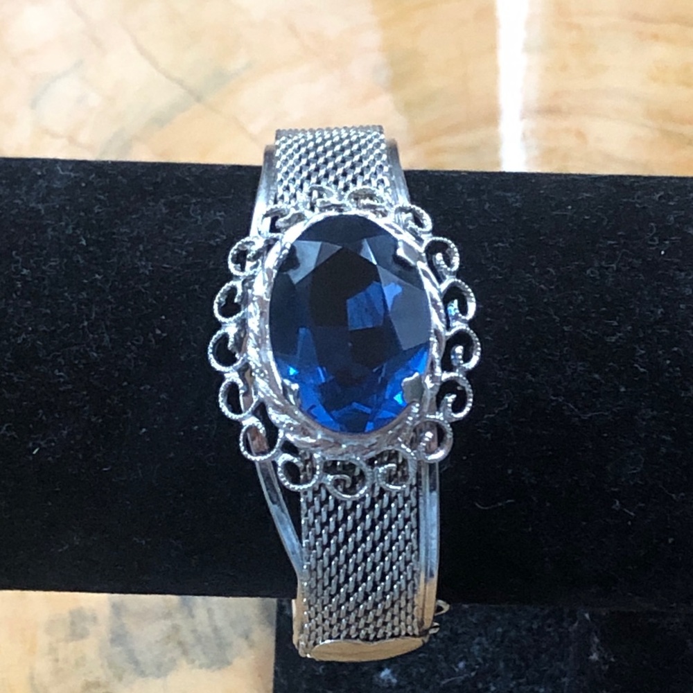 Art Deco Filigree Silver and Faceted Saphire Bracelet